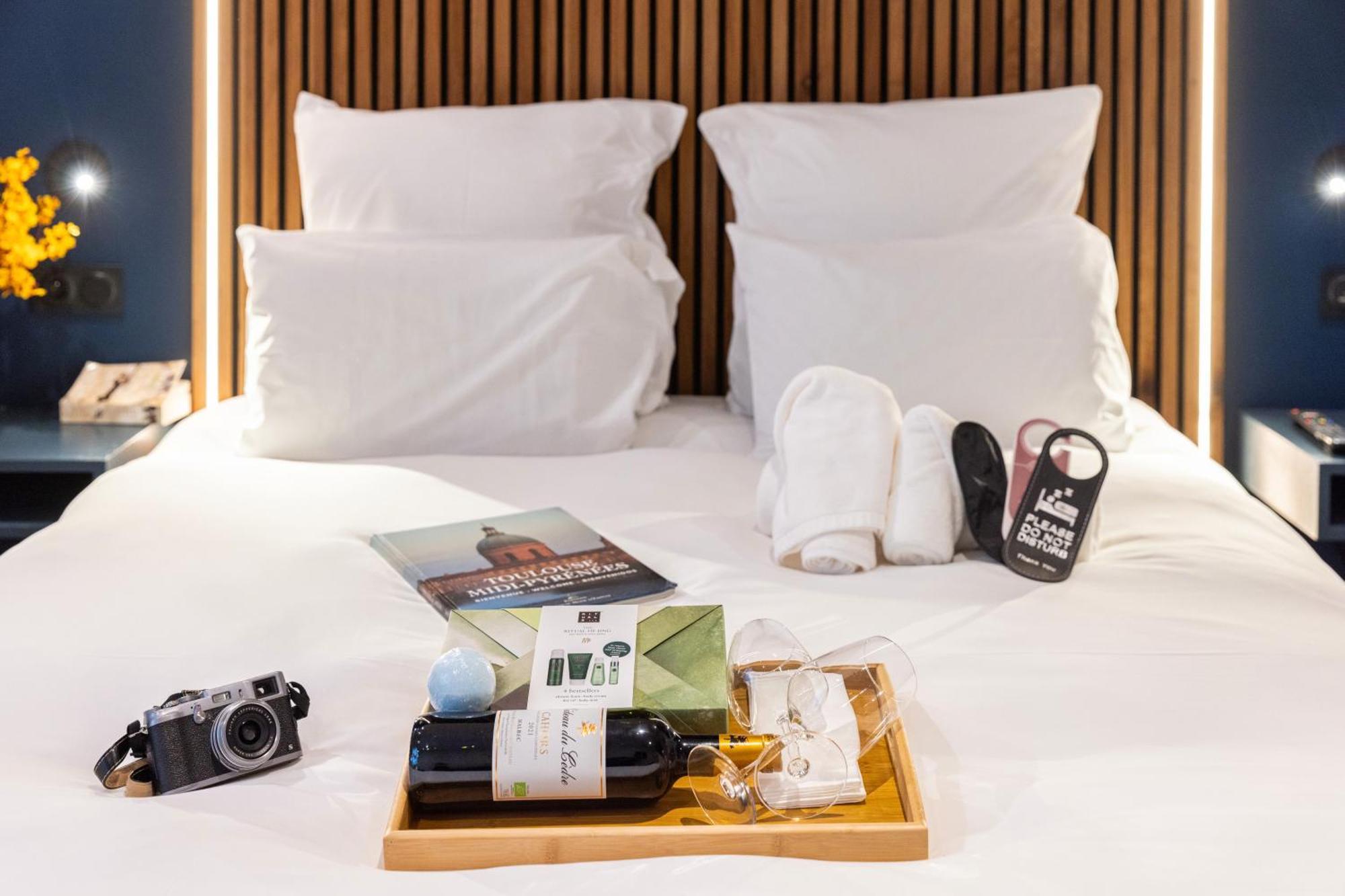 Ovyo Hotel Тулуза Экстерьер фото